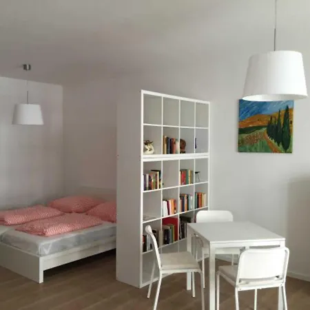 Fritz- Buechner- Str Apartment